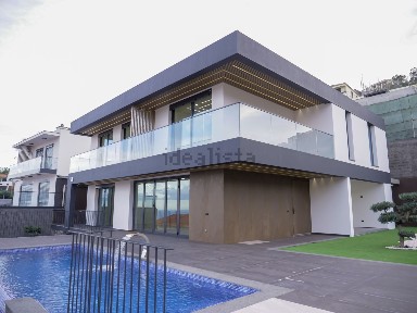 Santo António, Ladeira das Courelas