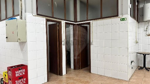Negócio à venda em Lobão
