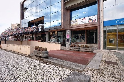 Espaço comercial à venda na Estação - Avenida