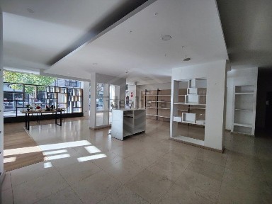 Espaço comercial à venda em São João da Madeira