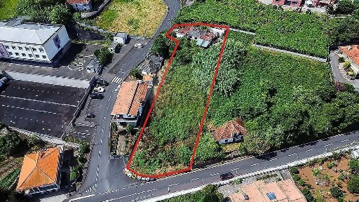 Moradia independente à venda em São Jorge