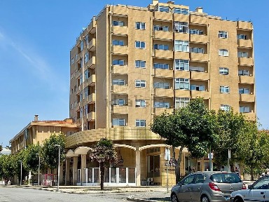 Anta, Avenida 32