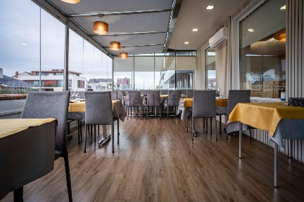 Espaço comercial à venda na Avenida José Estevão