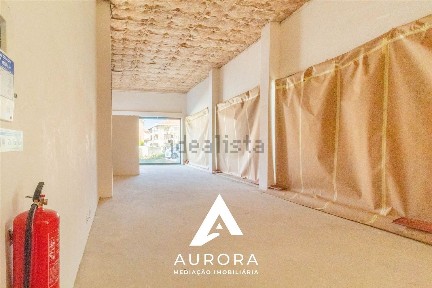 Espinho, Rua 29, 900