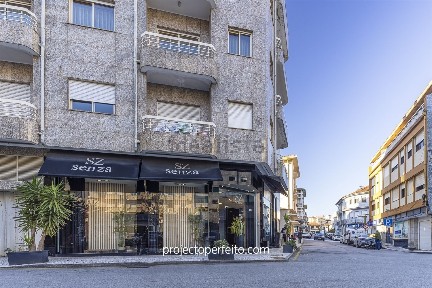 Espaço comercial à venda em São João da Madeira