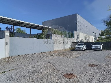 Armazém à venda em São João da Madeira