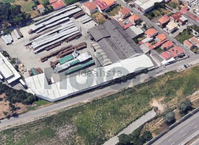 Armazém à venda na Rua Vila Boa, 109