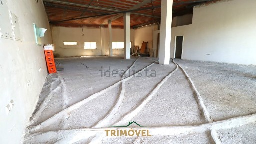 Espaço comercial à venda em São João da Madeira