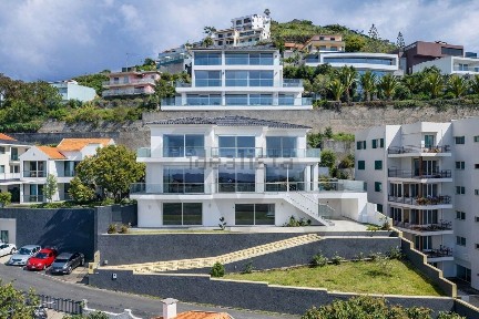 Casa ou moradia à venda na Ajuda - Amparo - Piornais