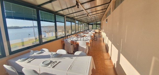 Espaço comercial à venda em Travassô e Óis da Ribeira