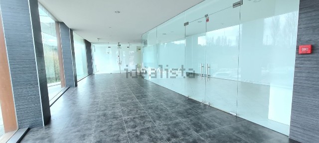 Espaço comercial à venda na Forca