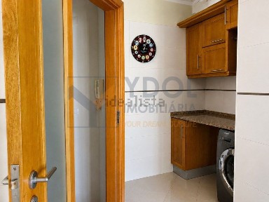 Apartamento T2 à venda no Centro da Quinta do Conde