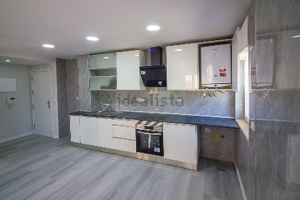 Apartamento T2 à venda na Rua Associação de Reformados de Corroios, 5
