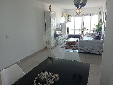Apartamento T3 à venda em Santo António da Charneca