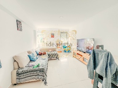 Apartamento T3 à venda na Rua Camilo Castelo Branco s/n