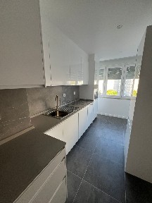 Apartamento T3 à venda na Avenida do Mar, 34