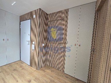 Apartamento T1 à venda na Rua Agostinho Neto, 2