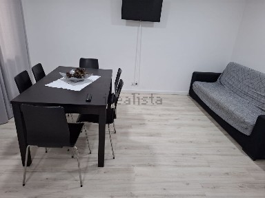 Apartamento T2 à venda na Rua Santa Maria do Castelo