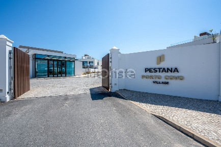 Apartamento T3 à venda na Rua a, 185