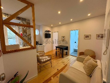 Apartamento T2 à venda na Travessa de Jorge D'Aquino, 9