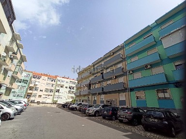 Apartamento T2 à venda na Praceta das Amoreiras, 6