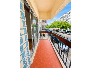 Apartamento T3 à venda no Bairro do Liceu - Vanicelos