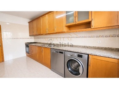 Apartamento T3 à venda no Alto do Seixalinho