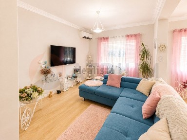 Apartamento T3 à venda na Rua 5 de Outubro