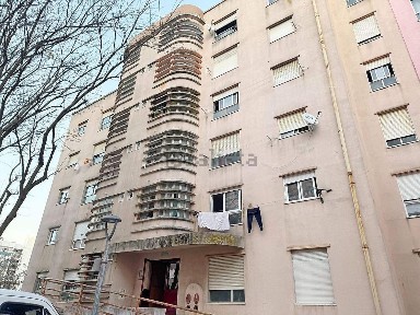 Apartamento T2 à venda na Praceta Doutor José Romão dos Santos Ferro