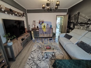 Apartamento T3 à venda na Rua Doutor Avelino José Rocha Barbosa