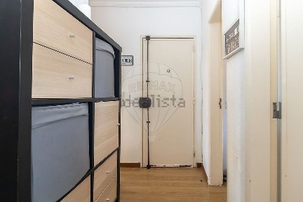 Apartamento T2 à venda na Lavradio