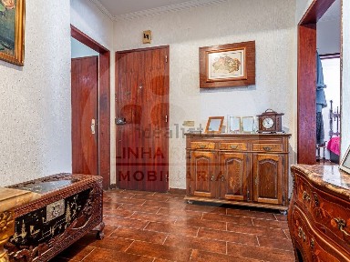 Apartamento T3 à venda na Rua das Giestas