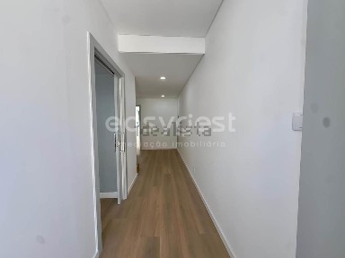 Apartamento T3 à venda em Almada