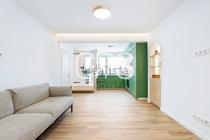 Apartamento T1 à venda na Lavradio