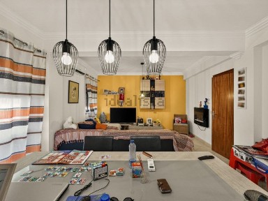 Apartamento T3 à venda na Rua Henrique Augusto Pereira