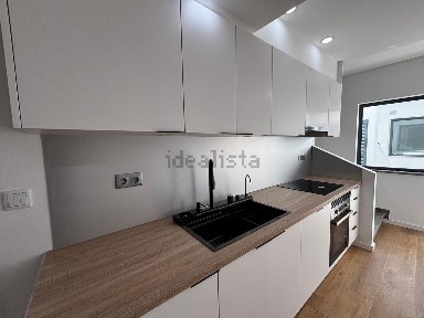Apartamento T2 à venda em Almada