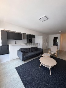 Apartamento T2 à venda na Rua Filipe Folque