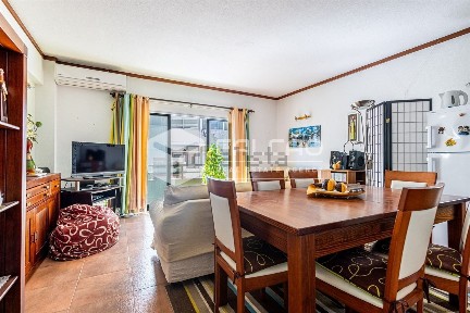 Apartamento T1 à venda em Santiago (Sesimbra)