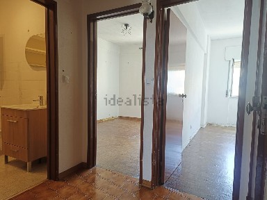 Apartamento T2 à venda na Rua Capitães de Abril