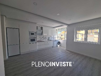 Apartamento T2 à venda na Rua das Flores s/n