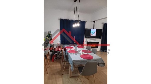 Apartamento T3 à venda no Centro do Feijó