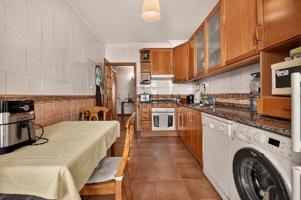 Apartamento T3 à venda na Rua 25 de Abril, 60