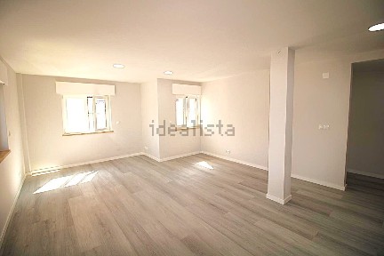 Apartamento T2 à venda na Rua Associação de Reformados de Corroios s/n