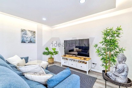 Apartamento T3 à venda na Avenida dos Redondos