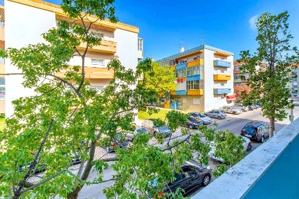 Apartamento T2 à venda no Centro do Montijo