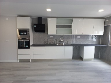 Apartamento T4 à venda na Cruz de Pau