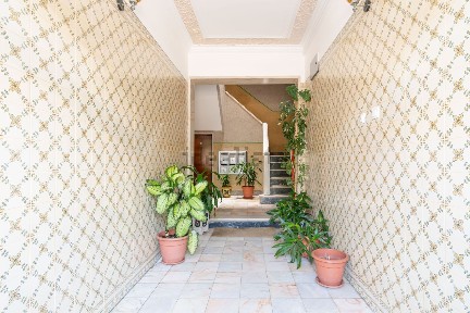 Apartamento T2 à venda na Rua Cidade de Almada, 8