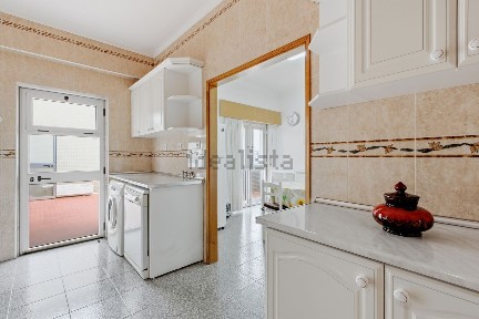 Apartamento T5 à venda na Rua das Flores