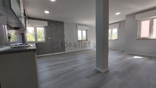 Apartamento T2 à venda na Rua Associação de Reformados de Corroios