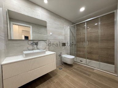 Apartamento T3 à venda na Rua das Azinheiras